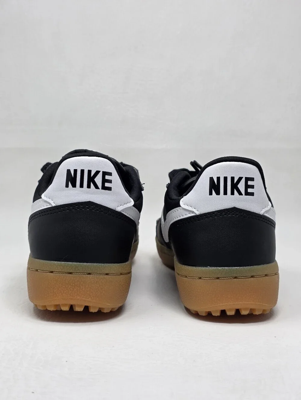 Nike Field General 82/Black White Gum Women's Size 6 Sneakers FZ5593-002 New
